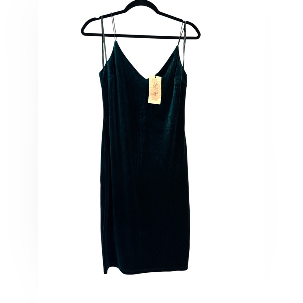 Crystal Sky Elegant Green Velvet Dress